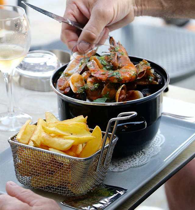 Restaurant - Côté Marine - Restaurant Bastia vieux port - les meilleurs restaurant de BASTIA